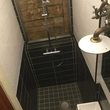 Karusselli 25 * Pärnu